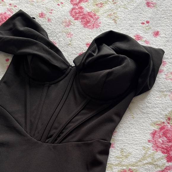 Black Off-Shoulder Corset Mini Dress - Picture 6 of 9
